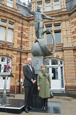 Elena-Gagarina-and-Dr-Kevin-Fewster