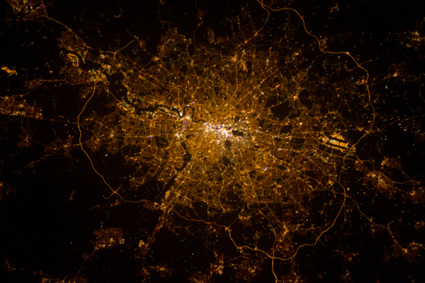 London-at-night-(NASA)