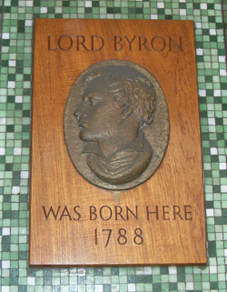 Byron-plaque