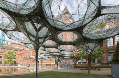Elytra_Filament_Pavilion_at_the_VA_c_Victoria_and_Albert_Museum_London_5