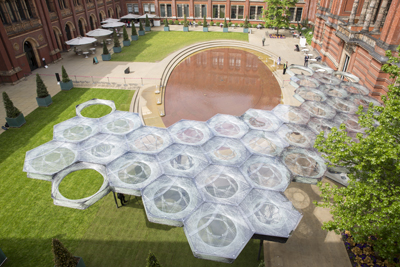 Elytra_Filament_Pavilion_at_the_VA_c_Victoria_and_Albert_Museum_London_8