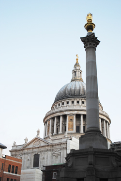 paternoster-square-column