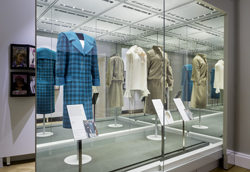 diana-her-fashion-story